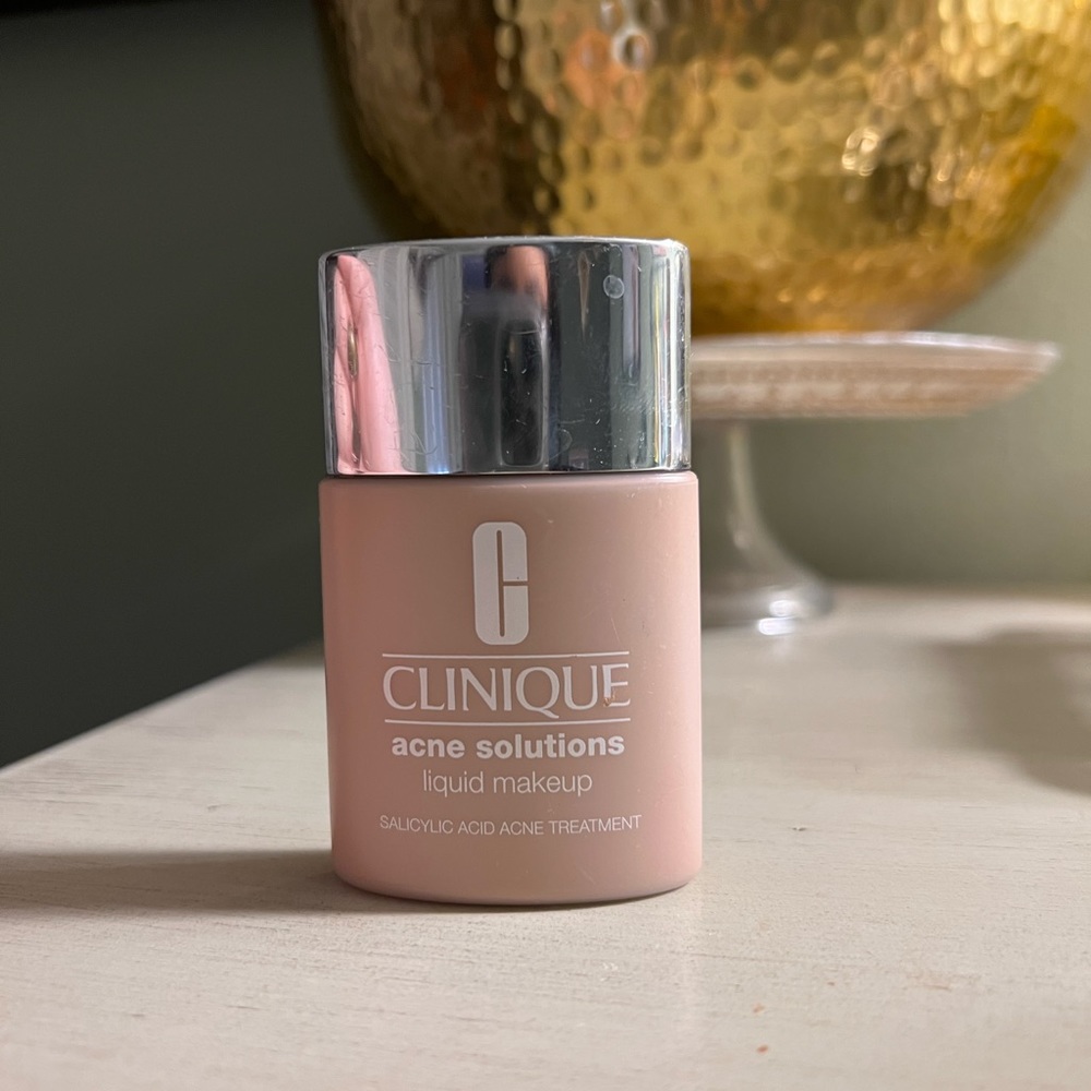 Clinique Foundation